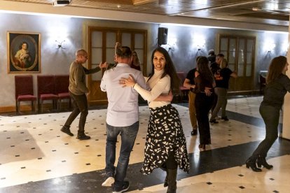 Seis horas de danza en una fiesta por todo lo alto
