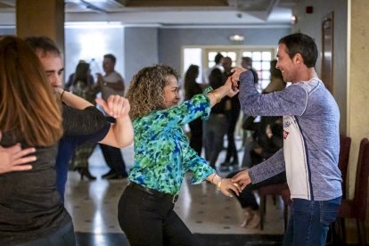 Seis horas de danza en una fiesta por todo lo alto