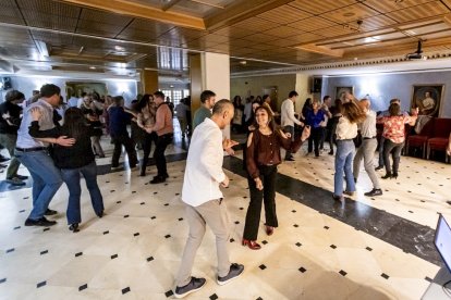 Seis horas de danza en una fiesta por todo lo alto