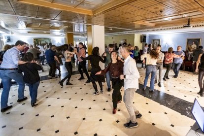 Seis horas de danza en una fiesta por todo lo alto