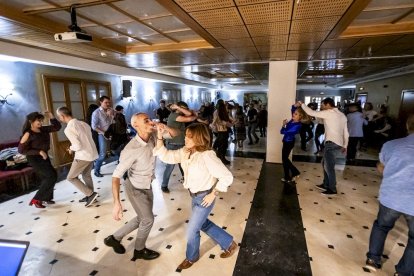 Seis horas de danza en una fiesta por todo lo alto