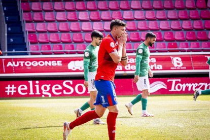 Práctico partido de los rojillos para volver a la senda del triunfo