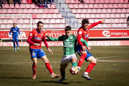 Práctico partido de los rojillos para volver a la senda del triunfo