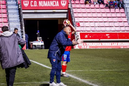 Práctico partido de los rojillos para volver a la senda del triunfo