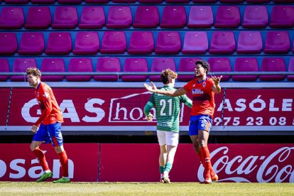 Práctico partido de los rojillos para volver a la senda del triunfo