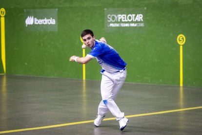 Partido entre Larrañaga y Txoperena