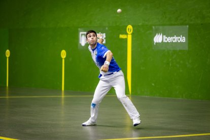 Partido entre Larrañaga y Txoperena