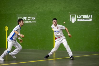 Partido entre Larrañaga y Txoperena