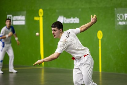 Partido entre Larrañaga y Txoperena