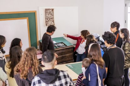 Los futuros alumnos del centro conocen las instalaciones