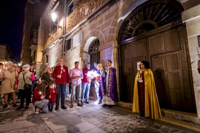 El Vía Crucis partió del Convento de los Carmelitas