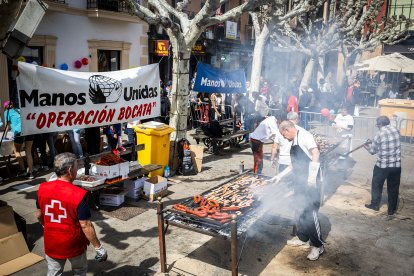 La Operación Bocata suma 1.335 unidades vendidas para apoyar a la mejora de un colegio en Senegal.