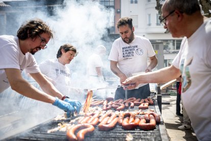 La Operación Bocata suma 1.335 unidades vendidas para apoyar a la mejora de un colegio en Senegal.