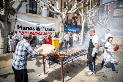 La Operación Bocata suma 1.335 unidades vendidas para apoyar a la mejora de un colegio en Senegal.