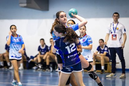 Más de 700 deportistas llenan el entorno del Moncayo