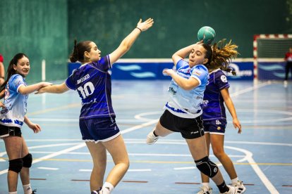 Más de 700 deportistas llenan el entorno del Moncayo