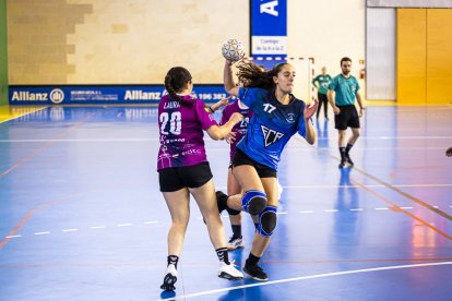 Más de 700 deportistas llenan el entorno del Moncayo