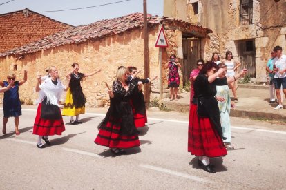 Actividad festiva celebrada en el pueblo