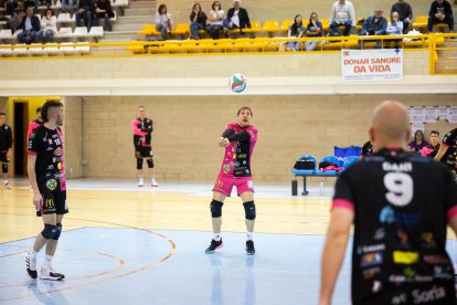 El Moreno Sáez Sporting puso la guinda a su primera temporada en Superliga 2 de voleibol logrando la permanencia con un 3-0 ante el CV Arona.