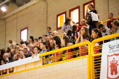 El Moreno Sáez Sporting puso la guinda a su primera temporada en Superliga 2 de voleibol logrando la permanencia con un 3-0 ante el CV Arona.