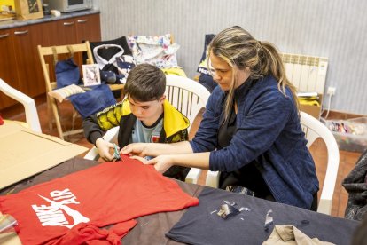 La actividad se desarrolló en el local de la Asociación de Vecinos de Los Pajaritos