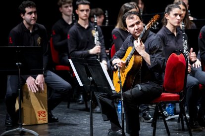 El espectáculo preludia la Feria de Abril del Calaverón