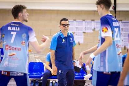 Los sorianos se llevan la primera semifinal por la Superliga