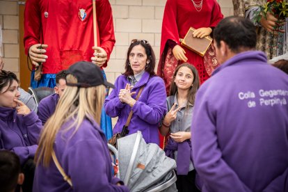 Gigantes y cabezudos convierten la Gigantalia 2024 en una fiesta.