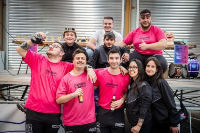 Gigantes y cabezudos convierten la Gigantalia 2024 en una fiesta.