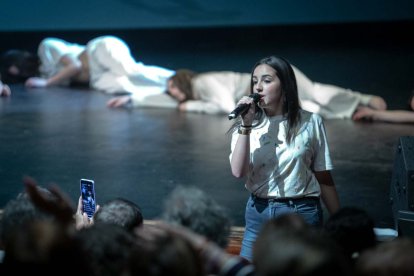 El evento organizado por ASOVICA sirve para ayudar a las personas con problemas con salud mental