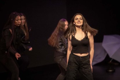 El evento organizado por ASOVICA sirve para ayudar a las personas con problemas con salud mental