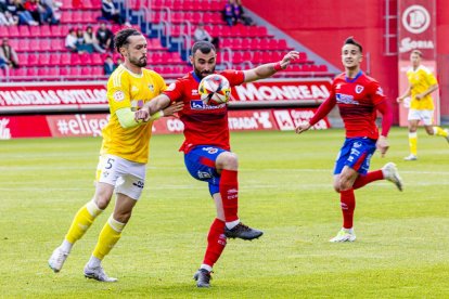 Los rojillos están líderes y acarician el ascenso directo