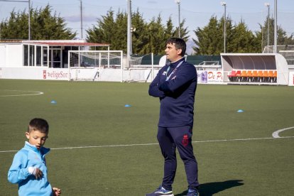 El fútbol base del equipo entrena en la Ciudad Deportiva