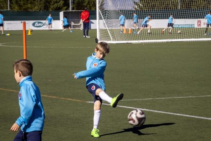 El fútbol base del equipo entrena en la Ciudad Deportiva
