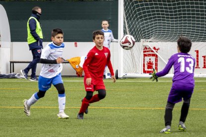 Las canteras de 16 equipos se dieron cita para jugar al fútbol