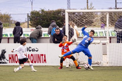 Las canteras de 16 equipos se dieron cita para jugar al fútbol