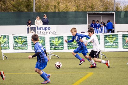 Las canteras de 16 equipos se dieron cita para jugar al fútbol