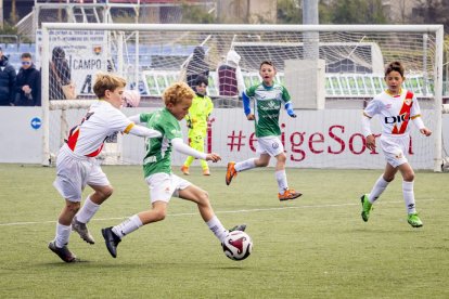 Las canteras de 16 equipos se dieron cita para jugar al fútbol