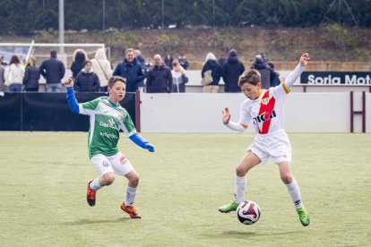 Las canteras de 16 equipos se dieron cita para jugar al fútbol