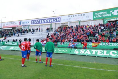 El Numancia cae ante el Cacereño y se despide del ascenso directo.