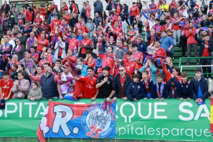 El Numancia cae ante el Cacereño y se despide del ascenso directo.