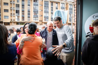 El Catapán vuelve a vestir de fiesta a Soria con el 'sí' a San Juan en las 12 cuadrillas y las botas de vino, el pan, el queso y el bacalao.