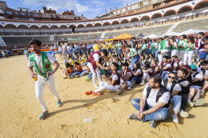 La Plaza de toros llena de sanjuaneros