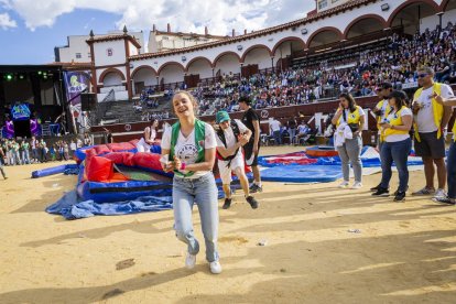La Plaza de toros llena de sanjuaneros