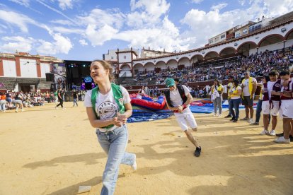 La Plaza de toros llena de sanjuaneros