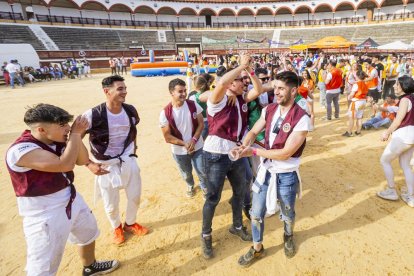 La Plaza de toros llena de sanjuaneros