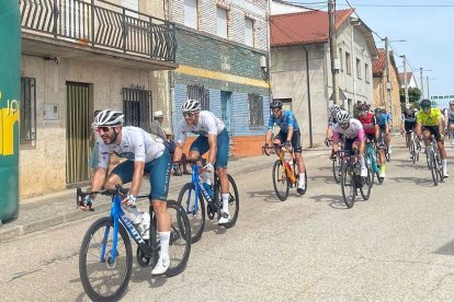 La competición pasó por varios pueblos de la provincia