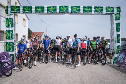 La competición pasó por varios pueblos de la provincia