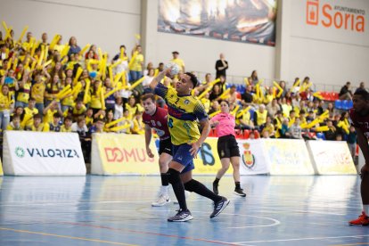 El Balonmano Soria se impone en el primer partido de la fase de ascenso al doblegar a Romo por 34-26.