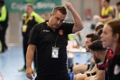 El Balonmano Soria se impone en el primer partido de la fase de ascenso al doblegar a Romo por 34-26.